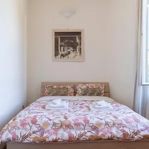 Casa Di Amici Garbatella Roma
